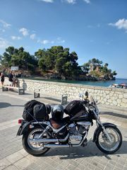 Suzuki VL 250 2000