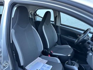 Toyota Aygo 2021 1.0 X-PLAY TOUCH - ΒΙΒΛΙΑ ΣΕΡΒΙΣ* ΕΓΓΥΗΣΗ*-thumb-21