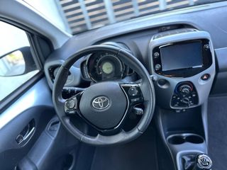Toyota Aygo 2021 1.0 X-PLAY TOUCH - ΒΙΒΛΙΑ ΣΕΡΒΙΣ* ΕΓΓΥΗΣΗ*-thumb-22