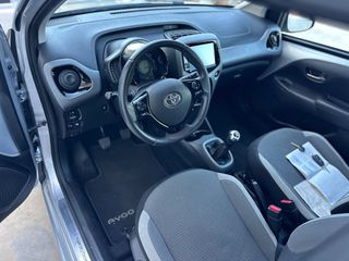 Toyota Aygo 2021 1.0 X-PLAY TOUCH - ΒΙΒΛΙΑ ΣΕΡΒΙΣ* ΕΓΓΥΗΣΗ*-thumb-29
