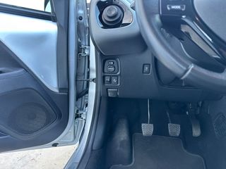 Toyota Aygo 2021 1.0 X-PLAY TOUCH - ΒΙΒΛΙΑ ΣΕΡΒΙΣ* ΕΓΓΥΗΣΗ*-thumb-31