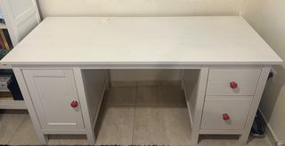 Γραφείο IKEA HEMNES