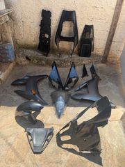Ολόκληρο κουστούμι YAMAHA YZF R1