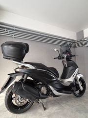 Piaggio Beverly 350 2015-thumb-1