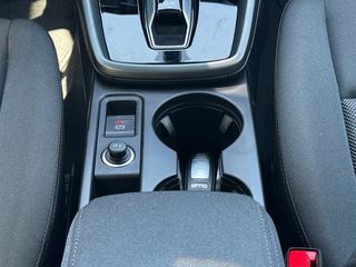 Audi A3 2024 Sportback Progressive 30 TFSI Hybrid  116 hp S tronic-thumb-21