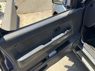 Nissan Navara 2006-thumb-11