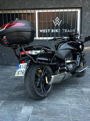 Honda DN-01 2011-thumb-4
