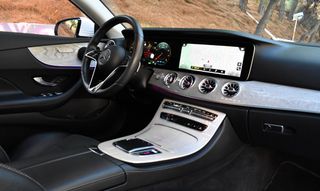 Mercedes-Benz E 200 2021 COUPE-4 MATIC (4X4)-PANORAMA-thumb-18