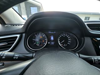 Nissan Qashqai 2018-thumb-16