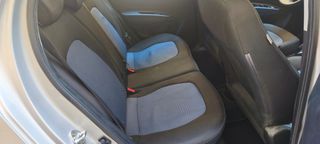 Hyundai i 10 2015-thumb-16