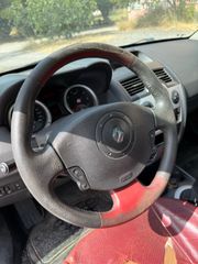 Renault Megane 2004-thumb-9