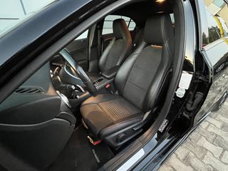 Mercedes-Benz A 160 2017 AMG LINE AUTOMATIC F1 NAVI-thumb-14