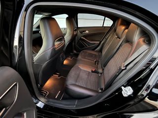 Mercedes-Benz A 160 2017 AMG LINE AUTOMATIC F1 NAVI-thumb-16