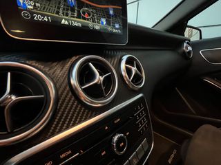 Mercedes-Benz A 160 2017 AMG LINE AUTOMATIC F1 NAVI-thumb-32