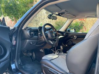Mini Cooper SE 2022 Classic trim-thumb-18