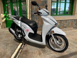 Honda SH 350 2022