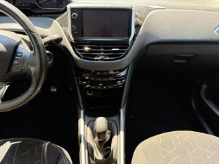 Peugeot 2008 2017 ΕΛΛΗΝΙΚΗΣ ΑΝΤΙΠΡΟΣΩΠΕΙΑΣ-thumb-18