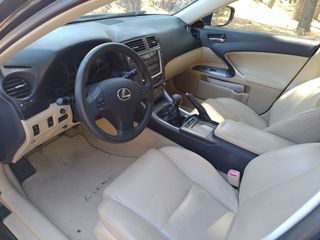 Lexus IS 250 2006 2.5 / 208hp / V6 Exclusive-thumb-6