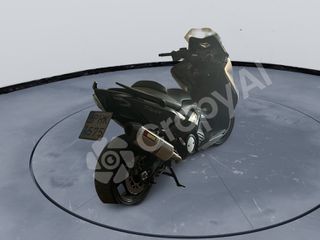 Yamaha T-Max 530 2013-thumb-3
