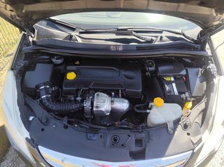 Opel Corsa 2012-thumb-11