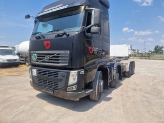 Ανατρεπόμενο Για Containers Με Βραχίονες Volvo 2011 FH420 8X4 R