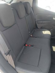 Renault Clio 2018-thumb-11