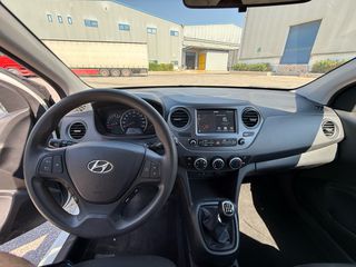 Hyundai i 10 2017-thumb-9