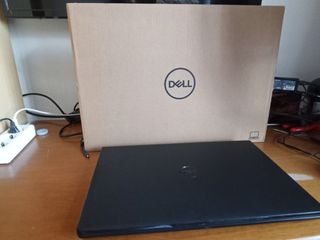 Dell Inspiron 3576 (i5-8250/8GB RAM/750GB HDD)-thumb-11