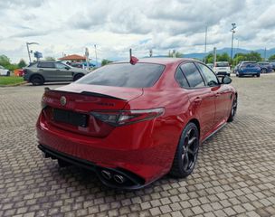 Alfa Romeo Giulia 2021 2.9 V6 QUADRIFOGLIO AT8 510PS-thumb-5