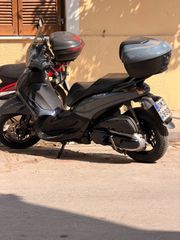 Piaggio Beverly 350 2012