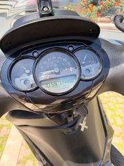 Piaggio Beverly 350 2012-thumb-3