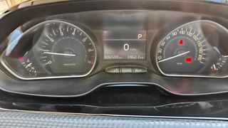 Peugeot 208 2017 1.2  e-THP GT Line 110hp * Panorama * Automatic-thumb-14