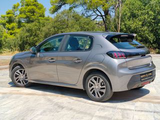 Peugeot 208 2021 1.2 PURETECH 100 ALLURE-thumb-15