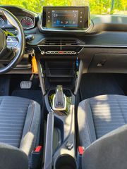 Peugeot 208 2021 1.2 PURETECH 100 ALLURE-thumb-39