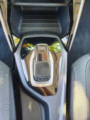 Peugeot 208 2021 1.2 PURETECH 100 ALLURE-thumb-41