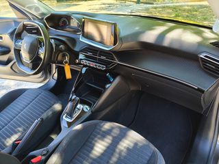Peugeot 208 2021 1.2 PURETECH 100 ALLURE-thumb-37