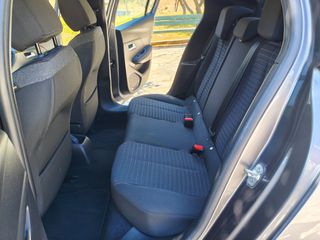 Peugeot 208 2021 1.2 PURETECH 100 ALLURE-thumb-44