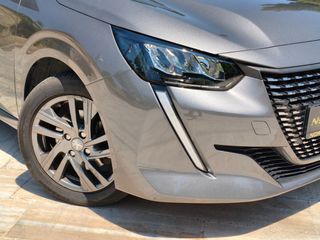 Peugeot 208 2021 1.2 PURETECH 100 ALLURE-thumb-6