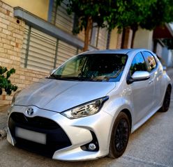 Toyota Yaris 2021 1.5 HYBRID