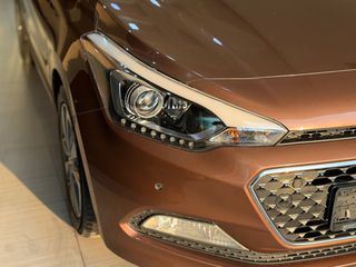 Hyundai i 20 2016 1.4 CRDI | DIESEL | NAVIGATION-thumb-5