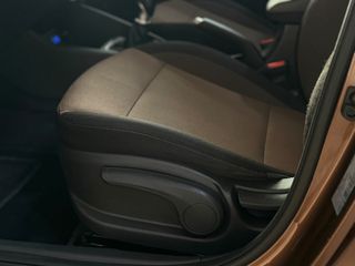 Hyundai i 20 2016 1.4 CRDI | DIESEL | NAVIGATION-thumb-36