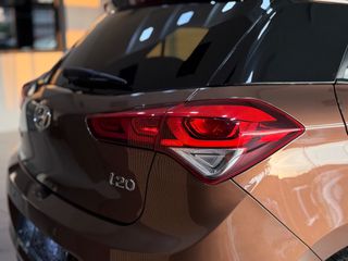 Hyundai i 20 2016 1.4 CRDI | DIESEL | NAVIGATION-thumb-16