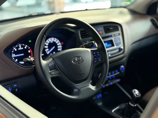 Hyundai i 20 2016 1.4 CRDI | DIESEL | NAVIGATION-thumb-30