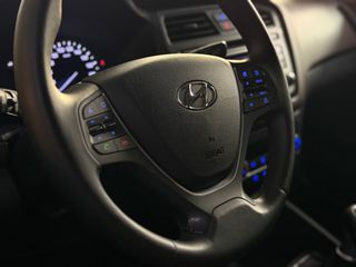 Hyundai i 20 2016 1.4 CRDI | DIESEL | NAVIGATION-thumb-31