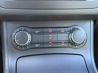 Mercedes-Benz B 180 2012 d ΑΥΤΟΜΑΤΟ 7G-TRONIC 136hp Ελληνικό-BOOK SERVICE-thumb-20