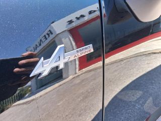 Renault Clio 2026 ESPRIT ALPINE BLACK EDITION-thumb-4