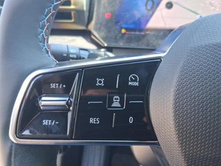Renault Clio 2026 ESPRIT ALPINE BLACK EDITION-thumb-19