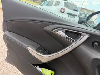 Opel Astra 2010 1.7 DIESEL CDTI klima-thumb-19