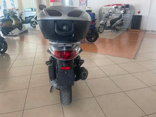 Piaggio Beverly 300 2010 TOURER-thumb-3