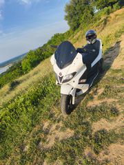 Gilera Nexus 300 2010